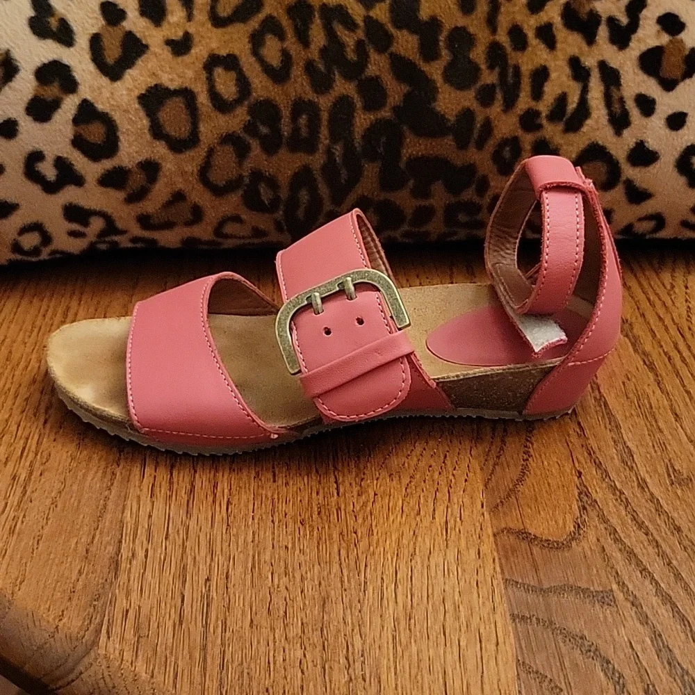 Sergio Tomani | Edina Rojo Sandals in US Size 7.5/European Size 38 - Picture 10 of 16